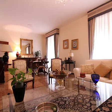 Modern Private Bedroom, Sardinian's Colourful City * Cagliari